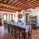 Lovely In With Kitchen Дом отдыха Толентино