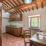 Lovely In With Kitchen Casa de Férias