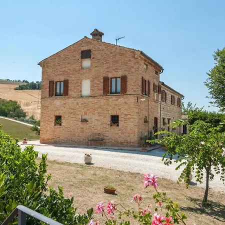 Lovely In With Kitchen Dom wakacyjny *