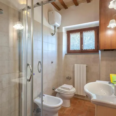 Lovely In With Kitchen Dom wakacyjny