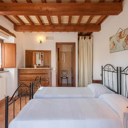 Dom wakacyjny Lovely In With Kitchen *