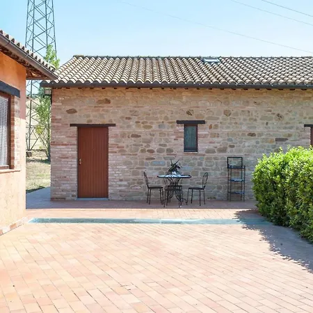 Lovely In With Kitchen Holiday home